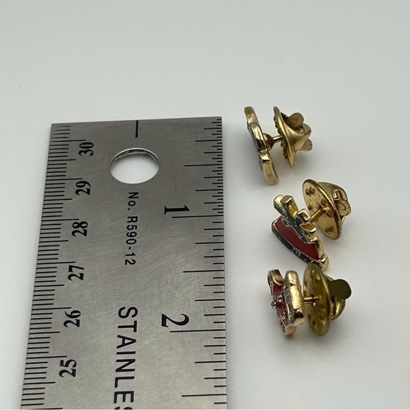 Lot of 3 Small Winter Red & Blue Lapel Pins Snow Christmas Hat, Sock & Stocking - Picture 5 of 5